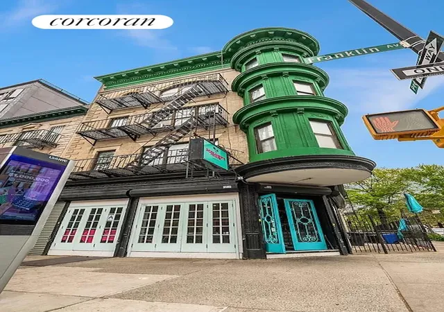 Photo 3 of House for sale at 685 Franklin Ave, New York City, NY 11238 | MLS# RLS20107412 | Listing updated on 2026-09-17