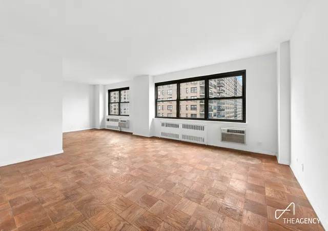 Photo 4 of House for sale at 205 W End Ave #21W, New York City, NY 10023 | MLS# RLS20108214 | Listing updated on 2026-09-13