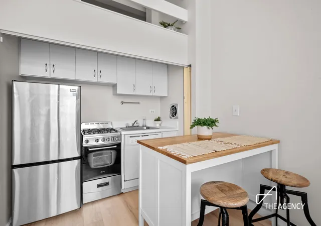 Photo 2 of Townhouse for sale at 350 E 62nd Street #3N, New York City, NY 10065 | MLS# RLS20108249 | Listing updated on 2026-10-04