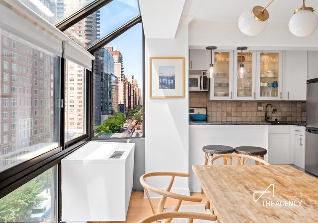 Photo 2 of Sale Pending at 225 E 86th Street #905, New York City, NY 10028 | MLS# RLS20108763 | Listing updated on 2026-09-08
