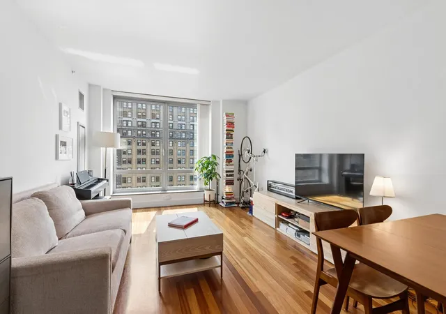 House for sale at 30 West St #27D, New York City, NY 10004 | MLS# RLS20109053 | Listing updated on 2026-09-17