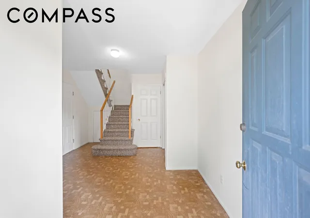 Photo 4 of Sale Pending at 95 Indale Ave, New York City, NY 10309 | MLS# RLS20109201 | Listing updated on 2026-09-08