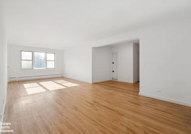 Photo 2 of Condo for sale at 3701 Henry Hudson Pkwy #3B, New York City, NY 10463 | MLS# RLS20109203 | Listing updated on 2026-10-07