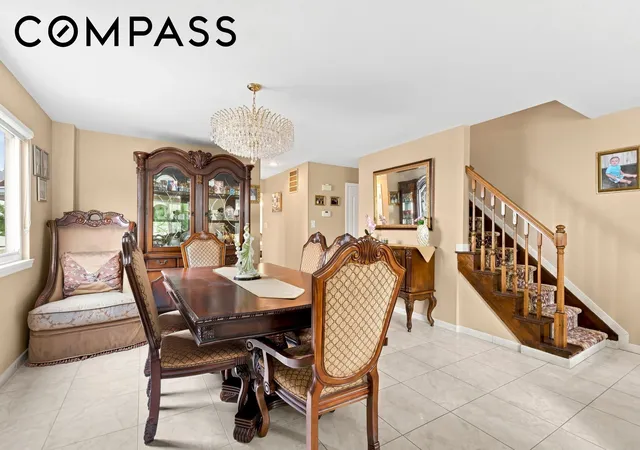 Photo 3 of Single family home for sale at 78 Kennington St, New York City, NY 10308 | MLS# RLS20109234 | Listing updated on 2026-09-23