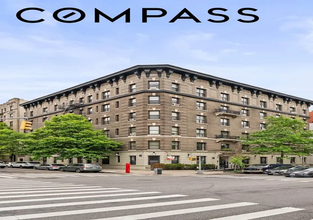 Listing Photo 2 - Condo for sale in building located at 668 Riverside Dr, New York City, NY 10031 - Unit #4E
