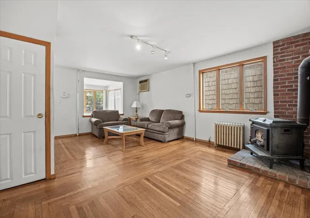 Photo 4 of Single family home for sale at 2820 Voorhies Ave, New York City, NY 11235 | MLS# RLS20109545 | Listing updated on 2026-10-03