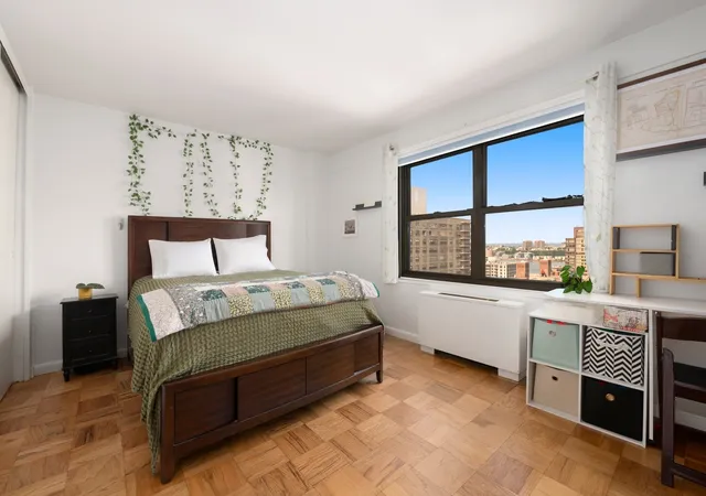 Photo 4 of House for sale at 160 W End Ave #26J, New York City, NY 10023 | MLS# RLS20109718 | Listing updated on 2026-10-04
