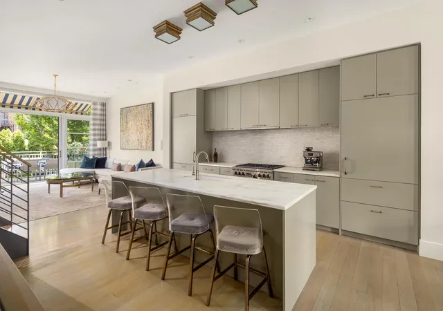 Photo 4 of Townhouse for sale at 225 Carlton Ave, New York City, NY 11205 | MLS# RLS20109719 | Listing updated on 2026-10-04