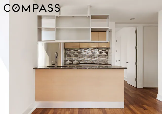 Photo 4 of House for sale at 350 W 42nd Street #42H, New York City, NY 10036 | MLS# RLS20109796 | Listing updated on 2026-10-06