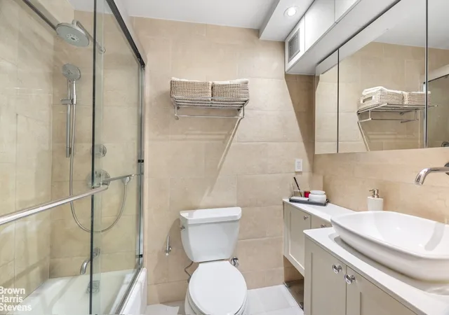 Photo 4 of House for sale at 300 Rector Pl #2H, New York City, NY 10280 | MLS# RLS20109827 | Listing updated on 2026-09-23