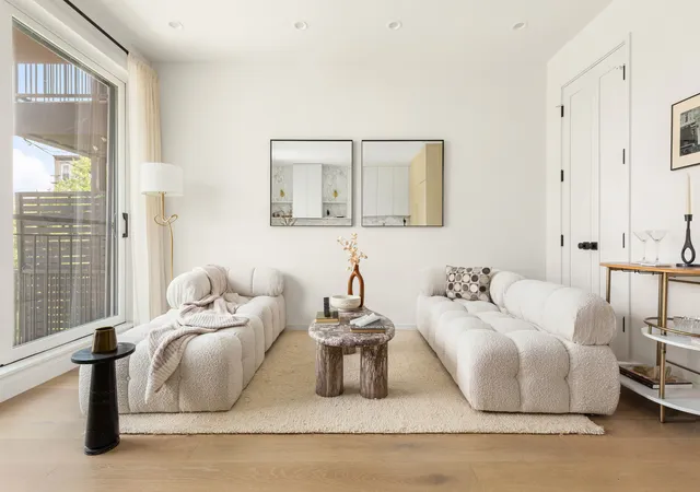 Listing Photo 4 - Condo for sale in building located at 655 Baltic St, New York City, NY 11217 - Unit #3