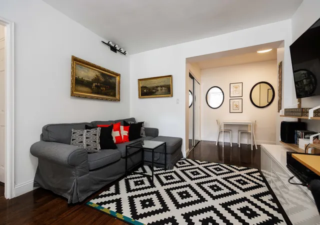 Photo 3 of Sale Pending at 715 Ocean Pkwy #2F, New York City, NY 11230 | MLS# RLS20110173 | Listing updated on 2026-10-05