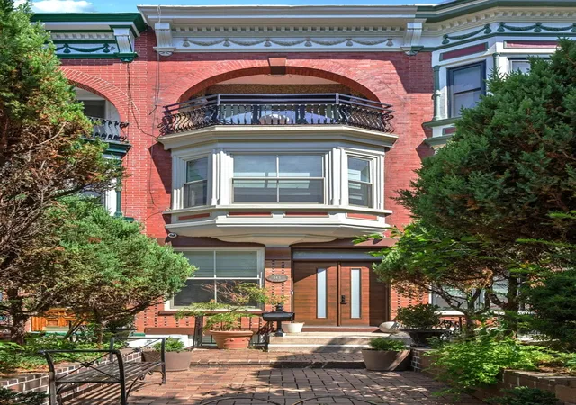 Townhouse for sale at 143 Milton St, New York City, NY 11222 | MLS# RLS20110246