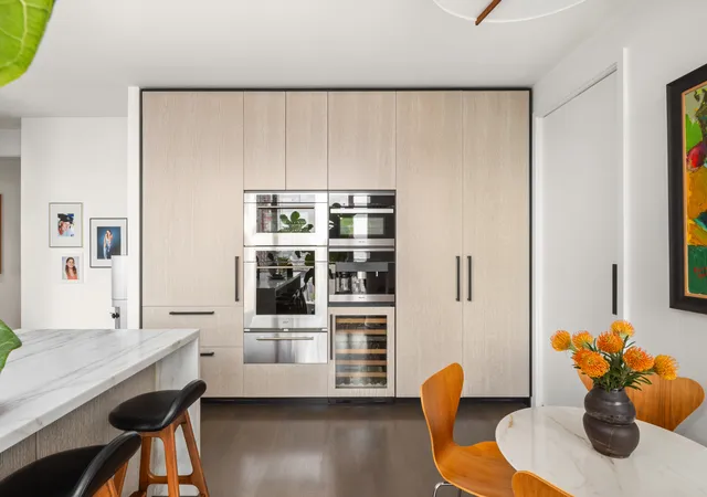 Photo 4 of House for sale at 111 Murray St #49E, New York City, NY 10007 | MLS# RLS20110288 | Listing updated on 2026-08-31