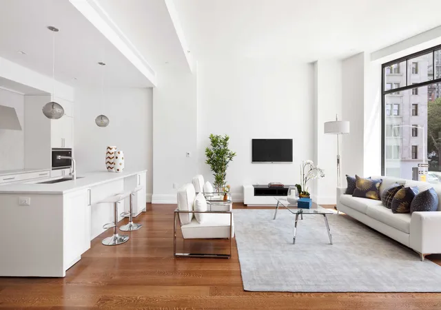 Photo 2 of Sale Pending at 10 Madison Sq W #2G, New York City, NY 10010 | MLS# RLS20110521 | Listing updated on 2026-09-25