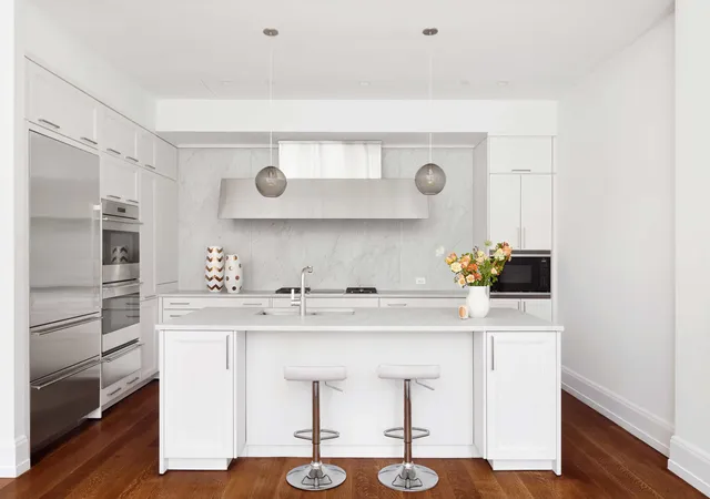 Photo 3 of Sale Pending at 10 Madison Sq W #2G, New York City, NY 10010 | MLS# RLS20110521 | Listing updated on 2026-09-25