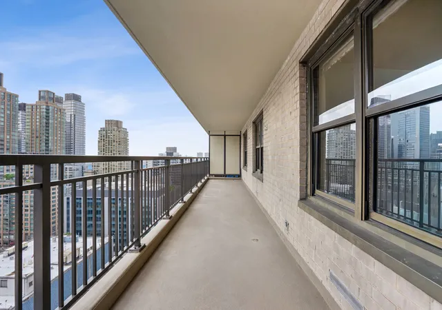 Photo 4 of House for sale at 140 W End Ave #21U, New York City, NY 10023 | MLS# RLS20110725 | Listing updated on 2026-09-01