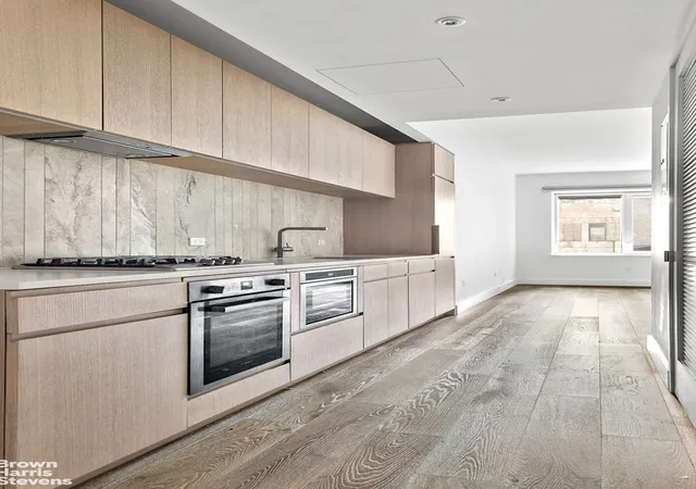 Photo 2 of House for sale at 10 Nevins St #5M, New York City, NY 11217 | MLS# RLS20111183 | Listing updated on 2026-09-08