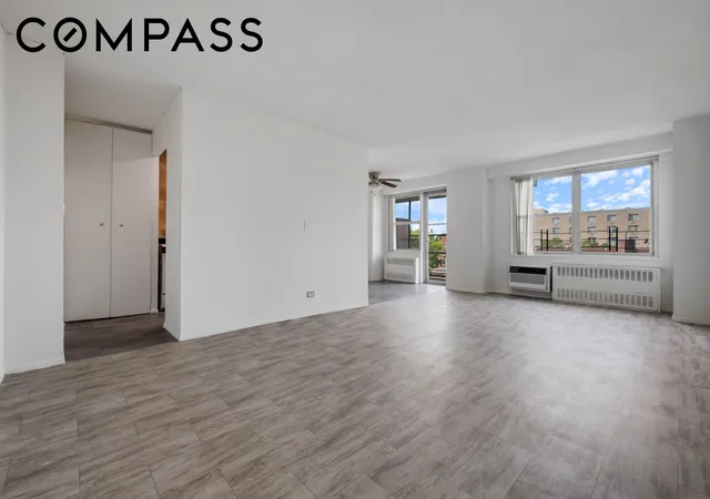 Photo 4 of House for sale at 2550 Olinville Ave #7E, New York City, NY 10467 | MLS# RLS20111294 | Listing updated on 2026-08-30