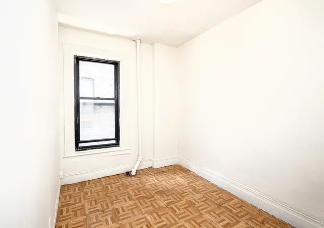 Listing Photo 5 - Condo for sale in building located at 334 E 65Th St, New York City, NY 10065 - Unit #21