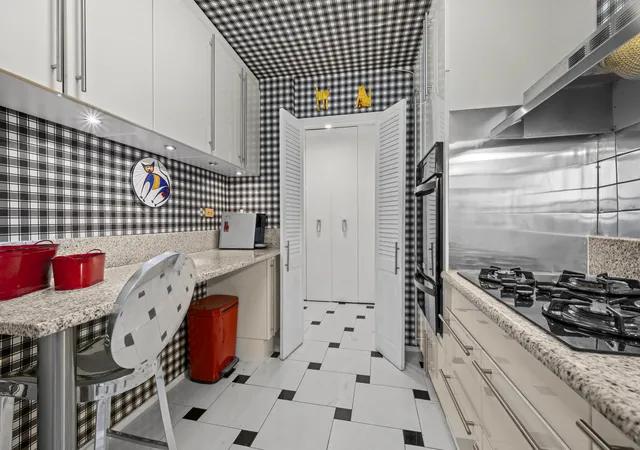 Photo 2 of House for sale at 555 Kappock St #21D, New York City, NY 10463 | MLS# RLS20111719 | Listing updated on 2026-09-20