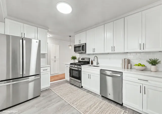 Photo 2 of Condo for sale at 1530 E 8th Street #5L, New York City, NY 11230 | MLS# RLS20112039 | Listing updated on 2026-09-06