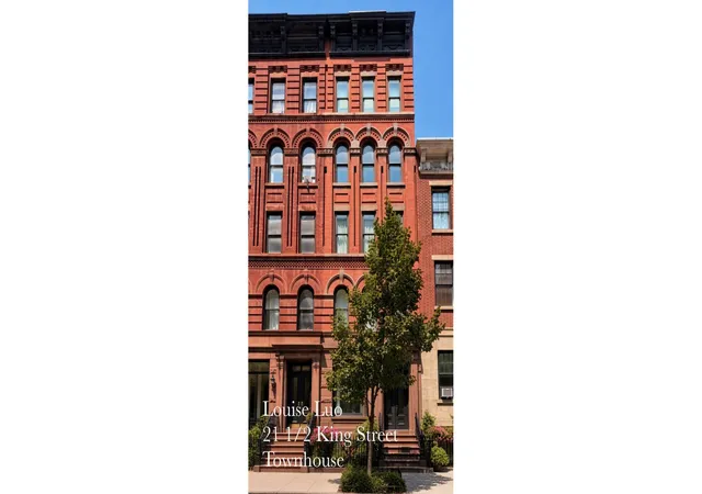 Single family home for sale at 21 1/2 King St, New York City, NY 10014 | MLS# RLS20112233