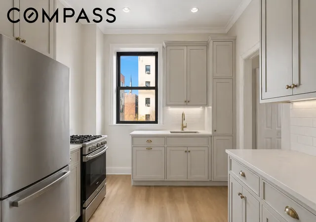 Listing Photo 5 - Condo for sale in building located at 35 Mt Morris Park W, New York City, NY 10027 - Unit #3E