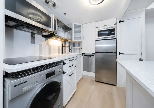 Photo 3 of Sale Pending at 342 E 50th Street #3B, New York City, NY 10022 | MLS# RLS20112630 | Listing updated on 2026-10-02