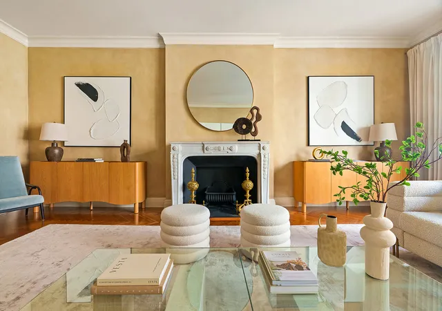 Listing Photo 2 - Condo for sale in building located at 515 Park Ave, New York City, NY 10022 - Unit #4B
