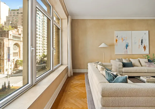 Listing Photo 4 - Condo for sale in building located at 515 Park Ave, New York City, NY 10022 - Unit #4B
