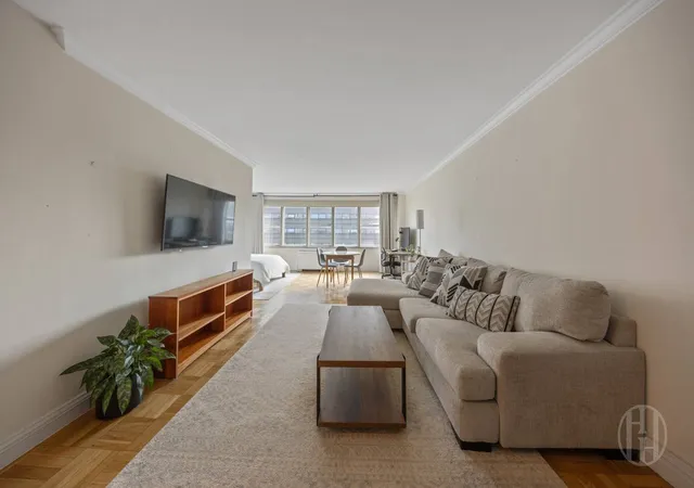 Photo 3 of Condo for sale at 69 5th Avenue #15H, New York City, NY 10003 | MLS# RLS20112857 | Listing updated on 2026-10-04
