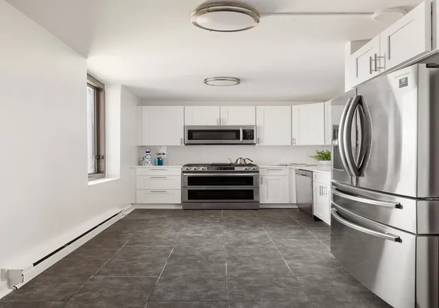 Listing Photo 1 - Condo for sale in building located at 115 E 87Th St, New York City, NY 10128 - Unit #34A