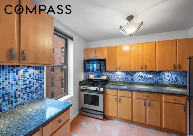 Photo 2 of Condo for sale at 6035 Broadway #7K, New York City, NY 10471 | MLS# RLS20112916 | Listing updated on 2026-09-20