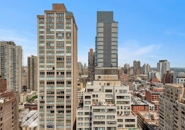 Photo 2 of House for sale at 360 E 72nd Street #C2603, New York City, NY 10021 | MLS# RLS20113060 | Listing updated on 2026-09-16