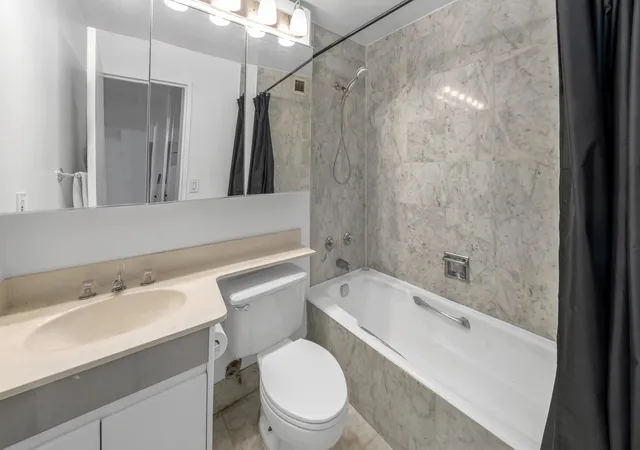 Photo 4 of House for sale at 200 Rector Pl #10K, New York City, NY 10280 | MLS# RLS20113117 | Listing updated on 2026-09-16