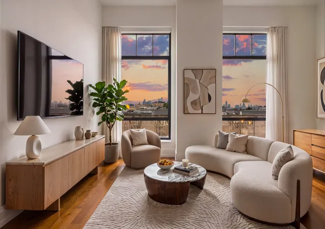 Sale Pending at 10 Madison Sq W #17B, New York City, NY 10010 | MLS# RLS20113127 | Listing updated on 2026-09-21