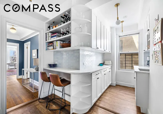 Listing Photo 4 - Condo for sale in building located at 145 W 79Th St, New York City, NY 10024 - Unit #12B