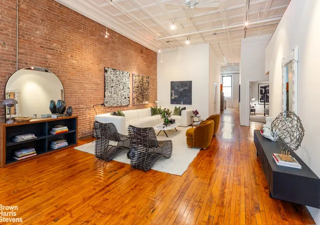 Photo 2 of Sale Pending at 39 Worth St #2E, New York City, NY 10013 | MLS# RLS20113194 | Listing updated on 2026-10-29