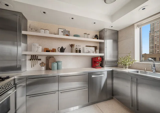 Photo 3 of House for sale at 190 E 72nd Street #22C, New York City, NY 10021 | MLS# RLS20113203 | Listing updated on 2026-10-07