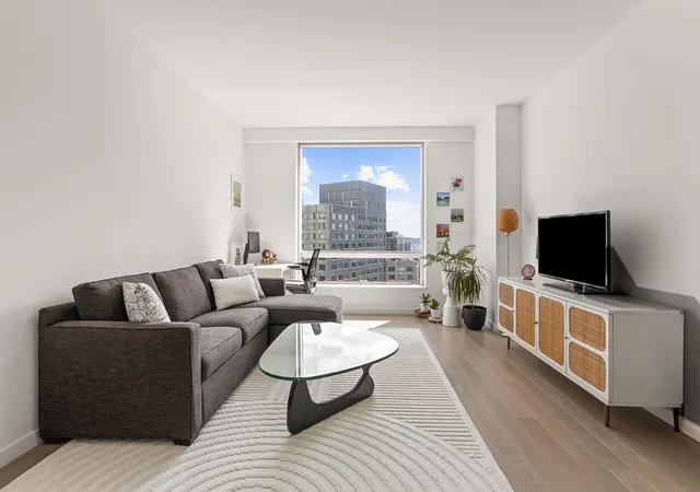 House for sale at 1 City Point #20C, New York City, NY 11201 | MLS# RLS20113274 | Listing updated on 2026-09-08