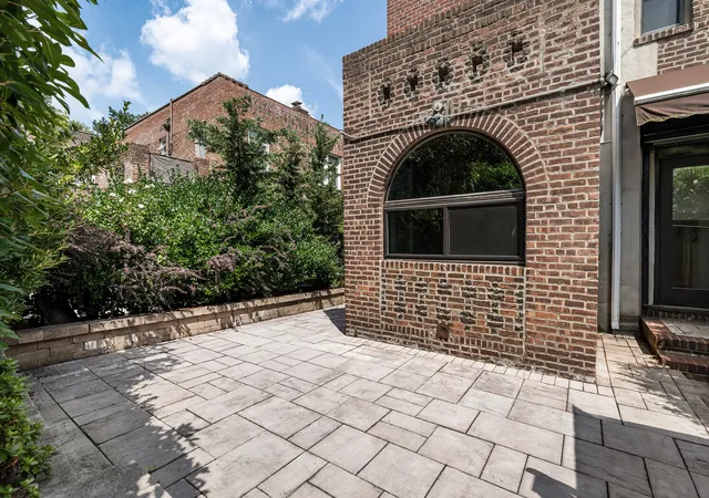 Photo 2 of Multi family home for sale at 47 16 39th Avenue, New York City, NY 11104 | MLS# RLS20113284 | Listing updated on 2026-10-03