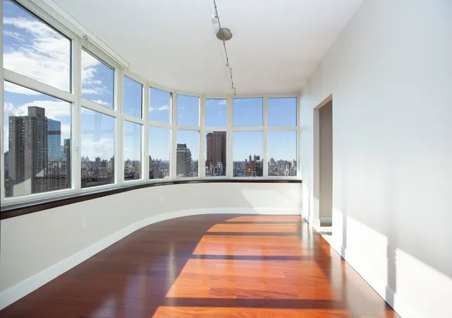 Listing Photo 4 - Condo for sale in building located at 181 E 90Th St, New York, NY 10128 - Unit #26A