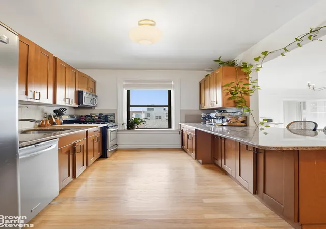 Photo 3 of Condo for sale at 277 Washington Ave #6D, New York City, NY 11238 | MLS# RLS20113343 | Listing updated on 2026-09-09