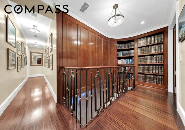 Photo 4 of House for sale at 25 Central Park W #21J, New York City, NY 10023 | MLS# RLS20105445 | Listing updated on 2026-09-08