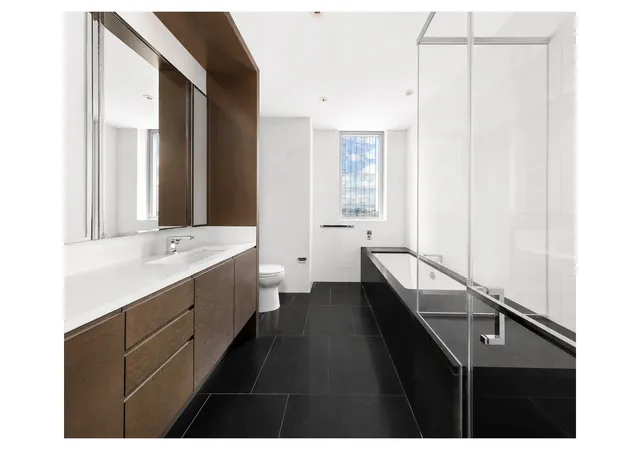 Photo 4 of Condo for sale at 50 Riverside Blvd #21B, New York City, NY 10069 | MLS# RLS20113407 | Listing updated on 2026-09-09