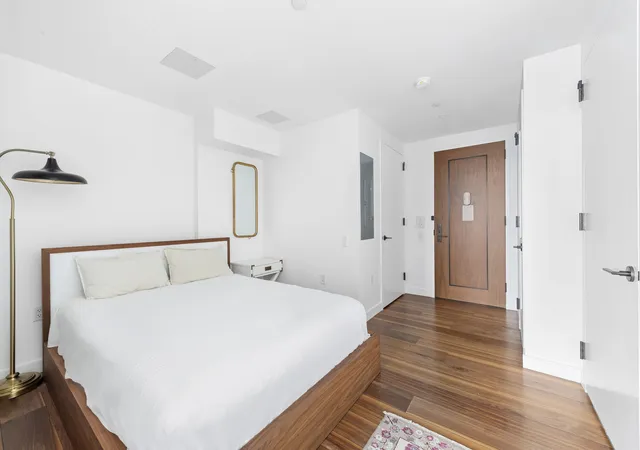 Photo 4 of House for sale at 21 India St #32F, New York City, NY 11222 | MLS# RLS20113615 | Listing updated on 2026-09-09