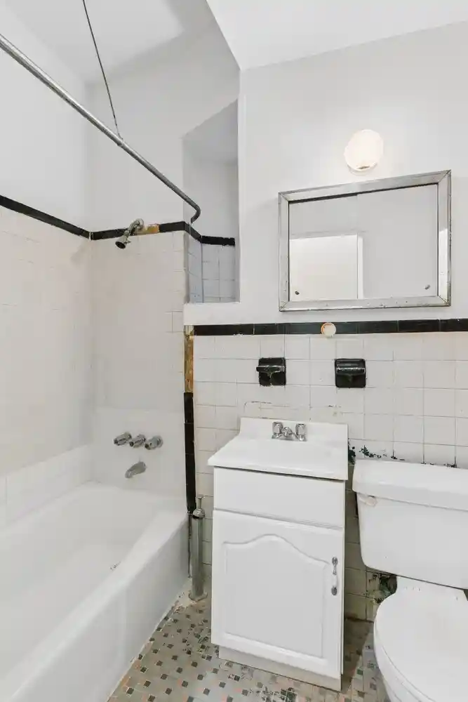 Listing Photo 8 - Condo for sale in 92 Horatio St located at 92 Horatio St, New York City, NY 10014 - Unit #4S