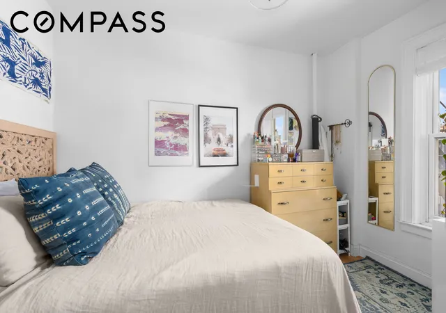 Photo 3 of House for sale at 407 Keap St #12, New York City, NY 11211 | MLS# RLS20113733 | Listing updated on 2026-09-13