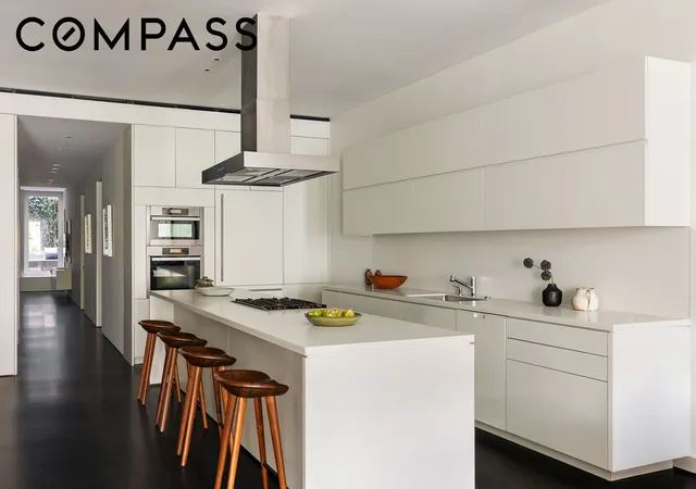 Photo 3 of House for sale at 451 W Broadway #2S, New York City, NY 10012 | MLS# RLS20113831 | Listing updated on 2026-09-23